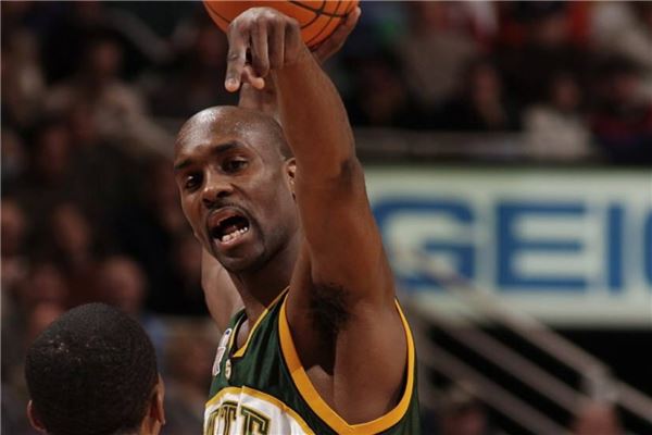 他的竞技状 他的竞技状